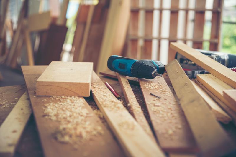 Les &eacute;tapes essentielles pour r&eacute;ussir la cr&eacute;ation de votre mobilier unique